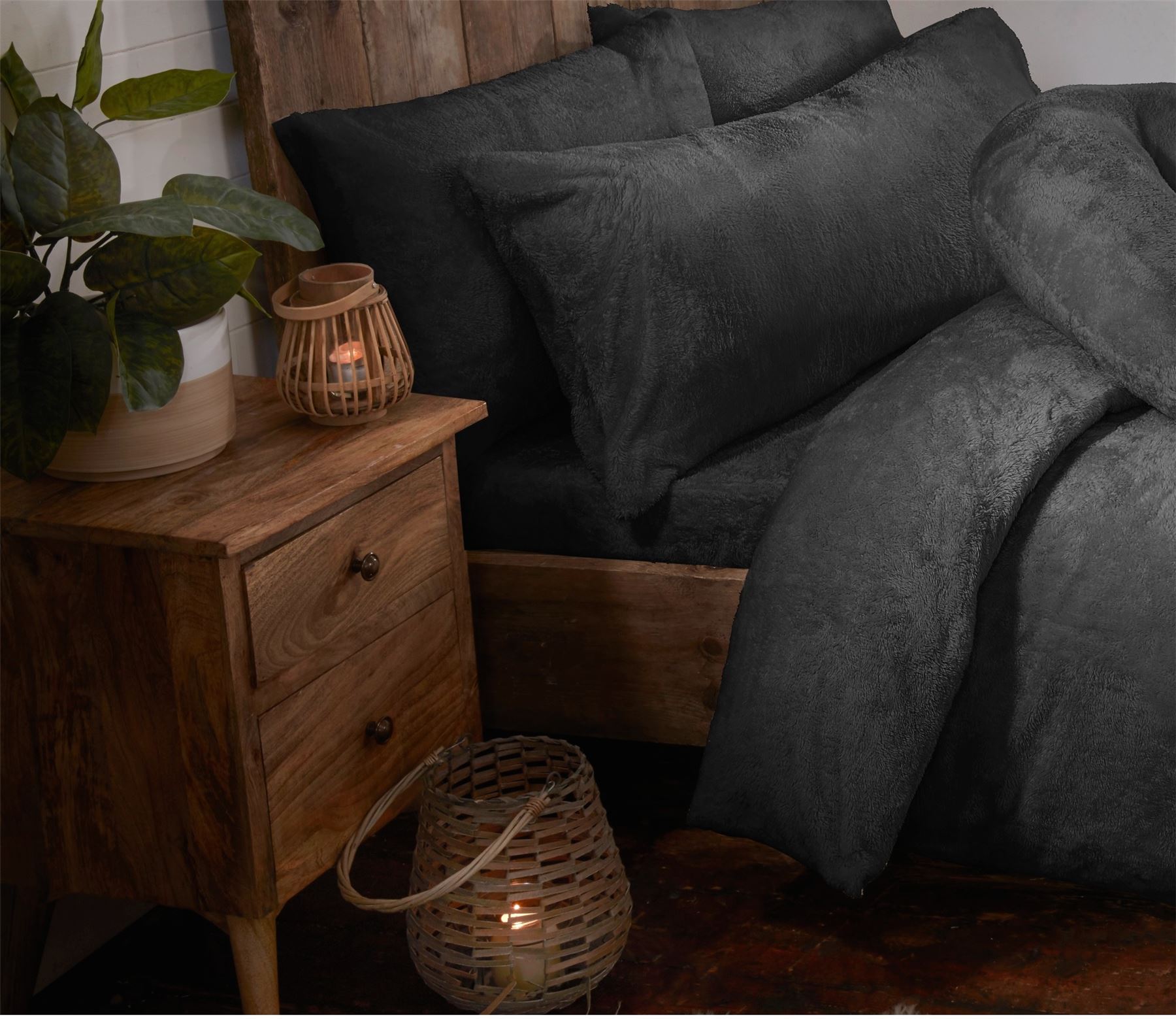 Charcoal Teddy Fleece Fur Soft Cosy Pair Pillowcases 50cm x 75cm